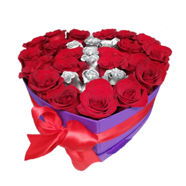Caja Corazón con 25 Rosas con 1 Letra