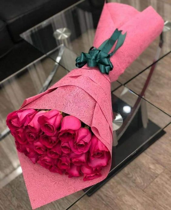 Ramo 24 Rosas Graduaci�n